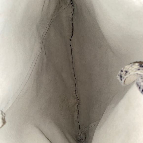 Persaman New York Gray Snakeskin Handbag - Picture 4 of 7